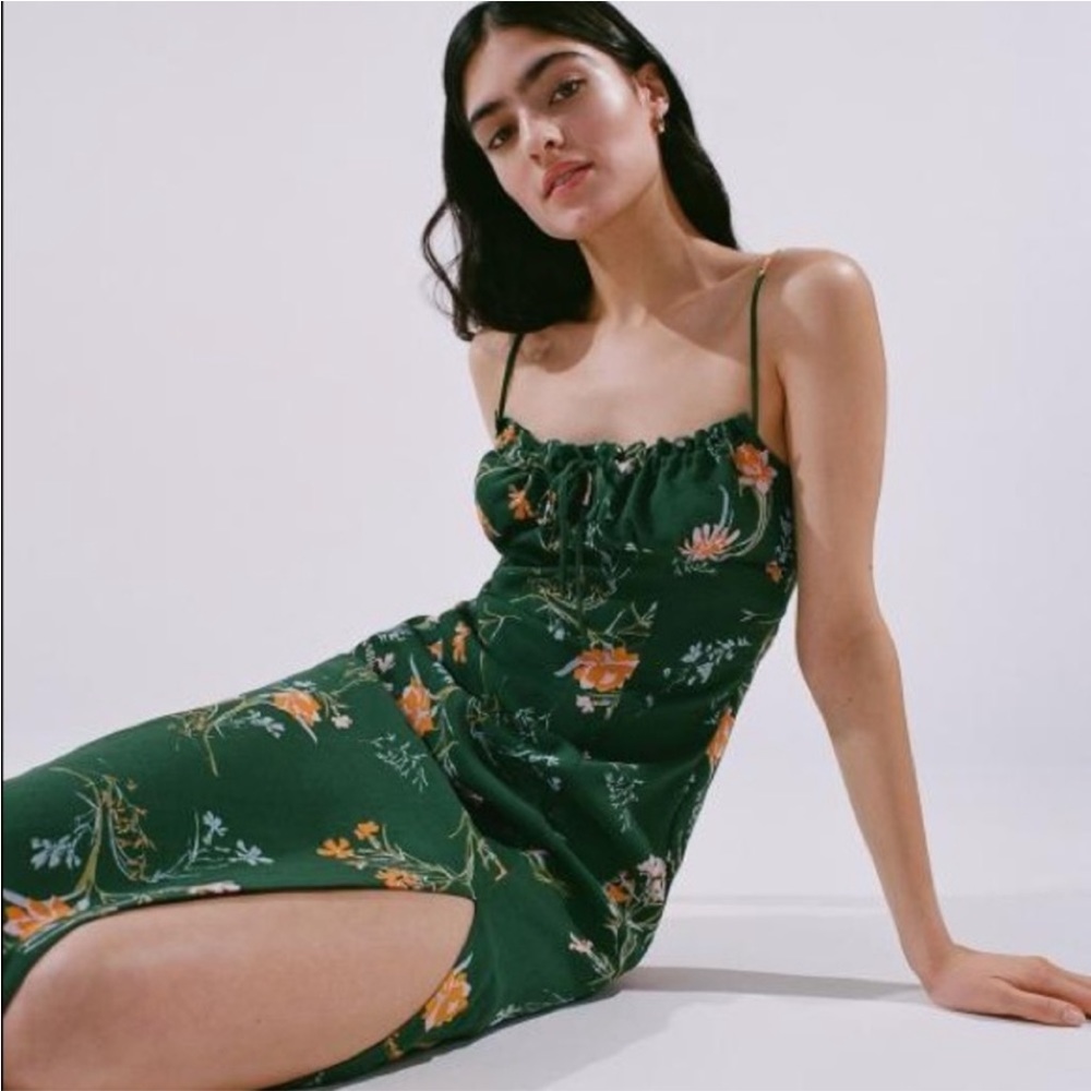 UO green floral maxi dress EUC